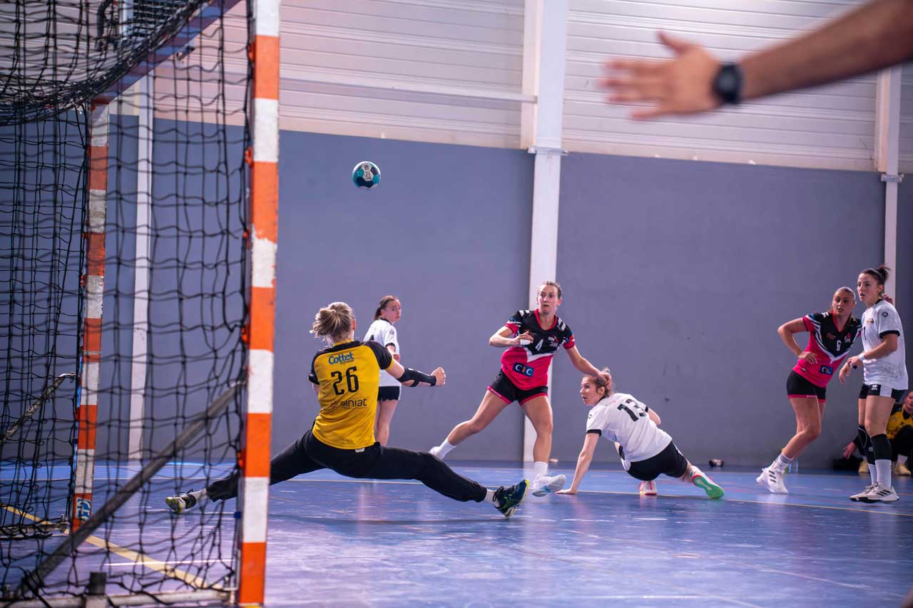 Les 7 différents types de tirs au handball