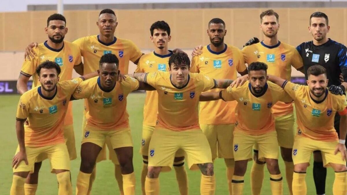 joueurs de Al Khaleej Football Club