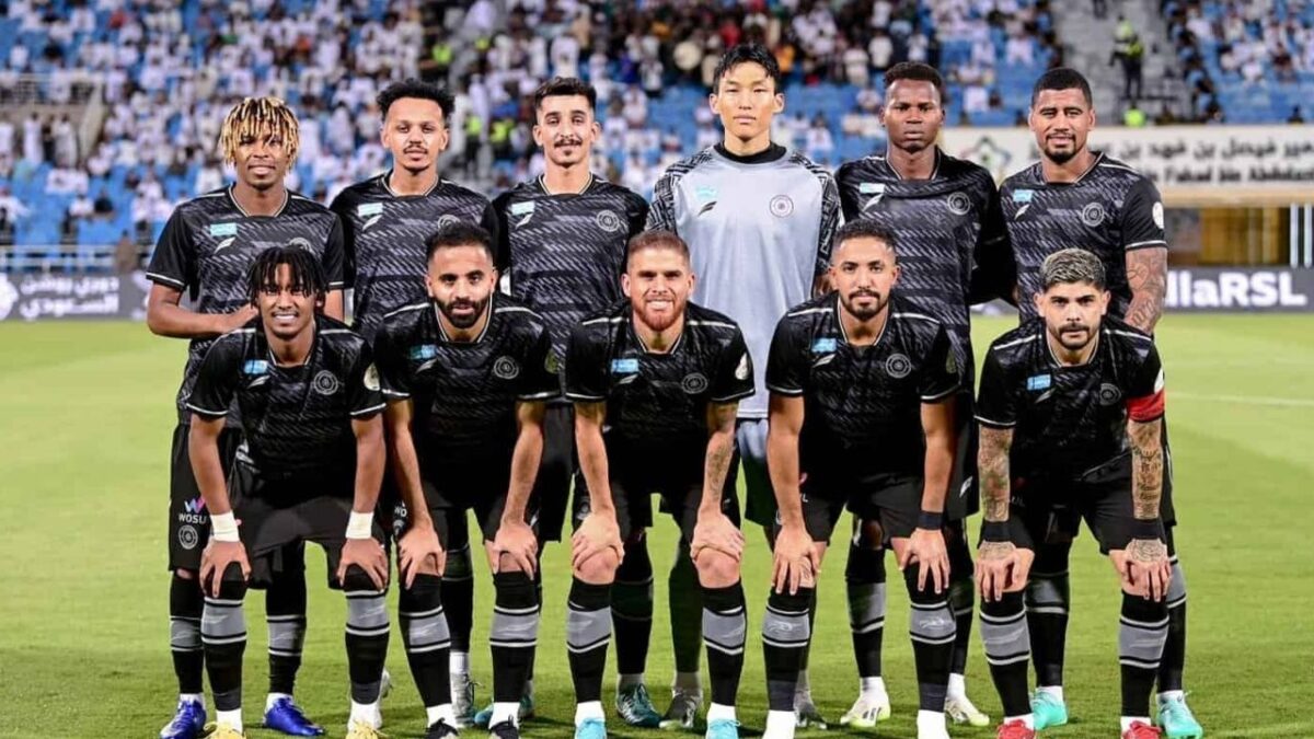 joueurs de Al Shabab